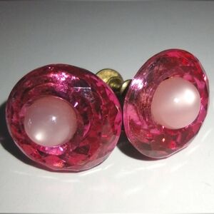 *Vintage Pink Glass Screwback Earrings